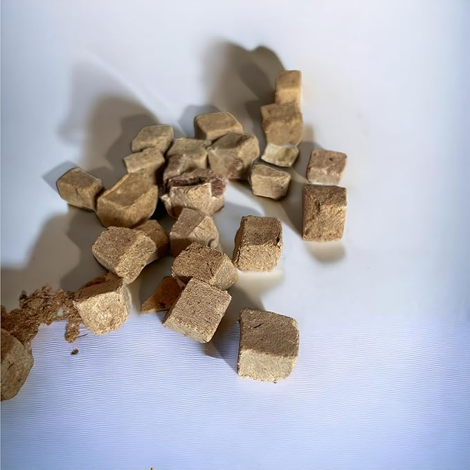 Freeze Dried Beef Liver Treats - Freeze Dried Dog Treats, Beef Liver 2.5 oz for Dogs & Cats - Grain Free & Gluten Free - Resealable Pouch, Single Ingredient, Training Treat in Beef Liver