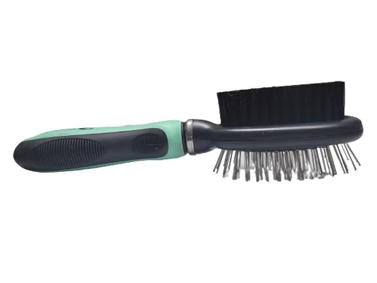 Baxter & Bella (Combination pin/bristle brush for dogs)