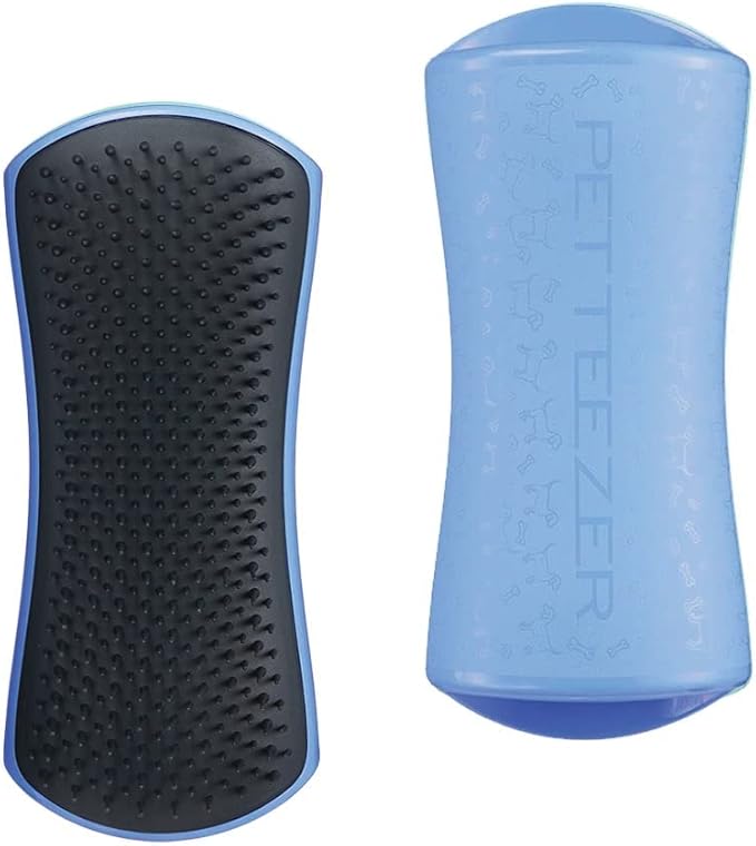 Pet Teezer by Tangle Teezer Detangling Dog Grooming Brush, Dry Brush or Dog Bath Brush for Wet or Dry Fur, Blue & Grey