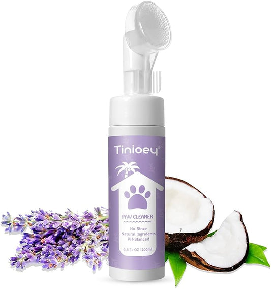 Clean Paws Foaming Cleanser for Dogs and Cats (6.8 oz) | No-Rinse Dandelion Lavender Paw Brush and Scrubber (1pcs)