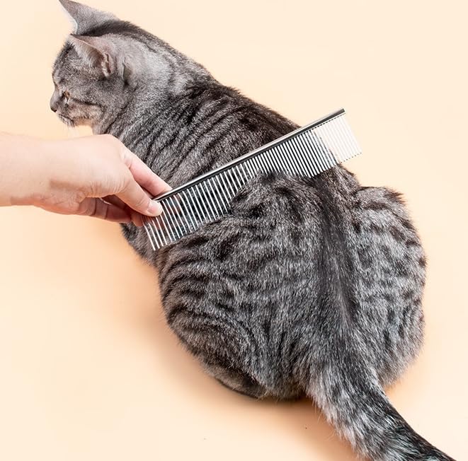 7.5-InchStainless-Steel Comb,Mats & Loose Hair Removal - Effective Dematting Tool Comfortable, Lightweight, Portable & Safe for Dogs,Cats & Pets(Silver)
