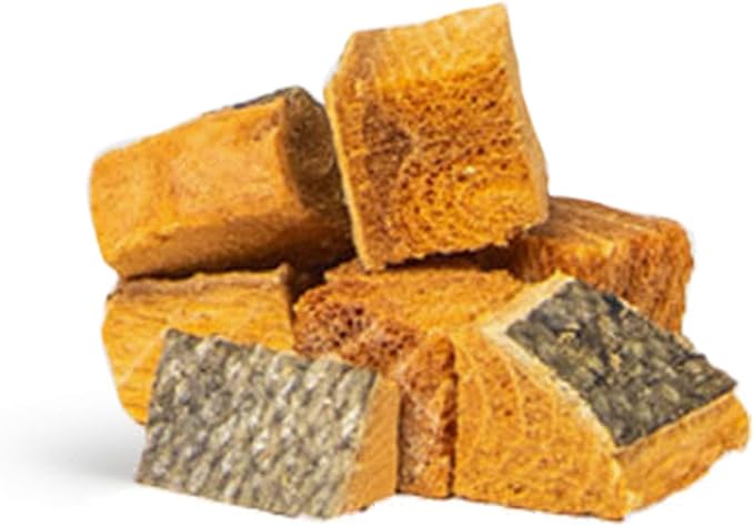 HOLI Freeze Dried Salmon Dog Treats - with Omega 3 and 6 Fish Oil - All Natural Dog Treats - Human Grade - Wild Caught Skin on Salmon - Made in USA - Grain Free - Diabetic Friendly