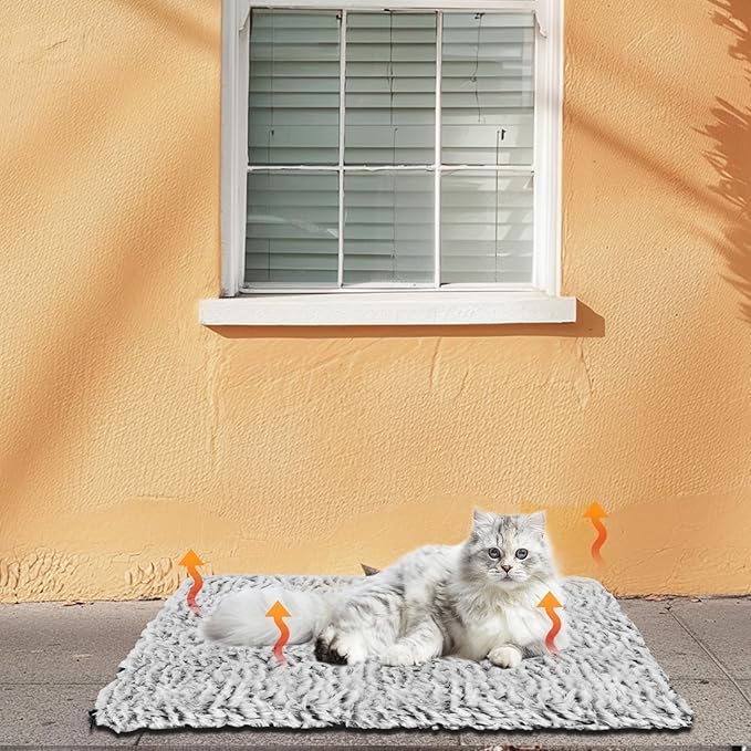 Nobleza Self Heating Cat Bed, Super Soft Thermal Dog Crate Bed Mat for Sleeping, Washable Anti-Slip Self Warming Pet Kennel Pad for Small Medium Cats Dogs Indoor Outdoor (White&Grey, M)