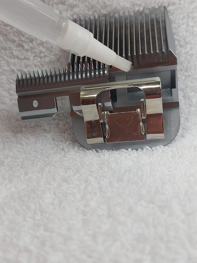 Geib Buttercut Stainless Steel A5 Detachable Clipper Blade. Fits A5 Type Clippers Size #5F Wide