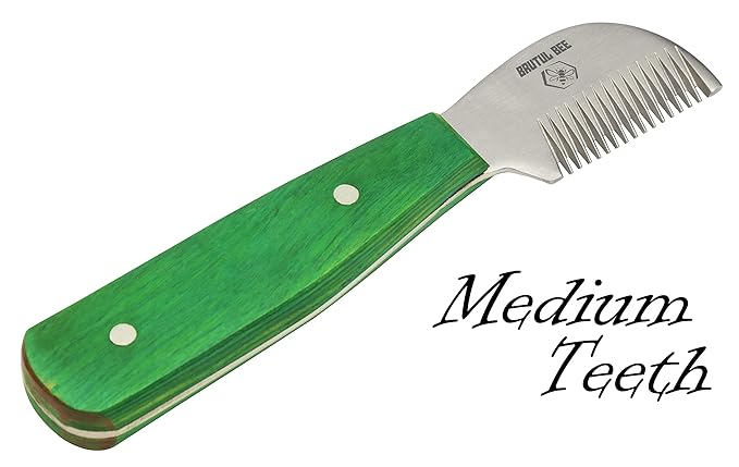 Bee Dog Grooming Coat Stripping Knife Stripper Trimmer Tool Wooded Handle Stripping Knives Set of 5 in Stainless Steel Non-Slip Tools for Grooming Dogs (GREEN)