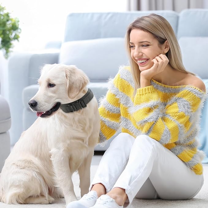 Tactical Dog Collar with Handle, Heavy Duty Military Dog Collar with Heavy Metal Buckle for Training, Adjustable Tactical Collars for for Medium and Large Dogs (M, Black)