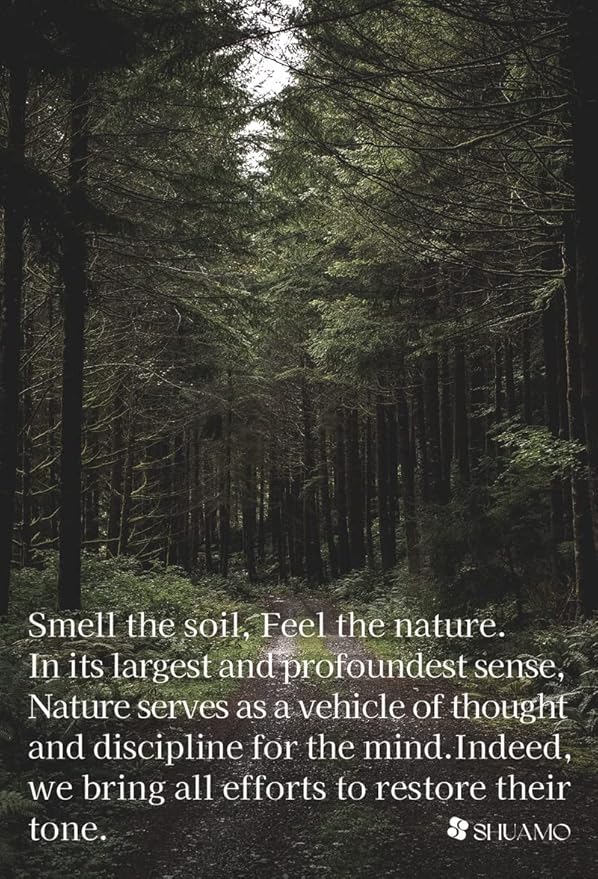 Natural Pet Shampoo – Moisturizing & Gentle Wash with 8 Plant Extracts, EWG Green Certified, Sulfate-Free, Paraben-Free, Refreshing Woody Scent 480ml