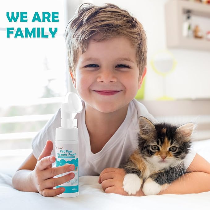 Paw Cleaner for Dogs and Cats,Pet Paw Foam Brush-Clean Paws，Cleaning Brush-Moisturizing to Prevent Dry Cracking,Odor Control,Rinse Free,Simple &Quick