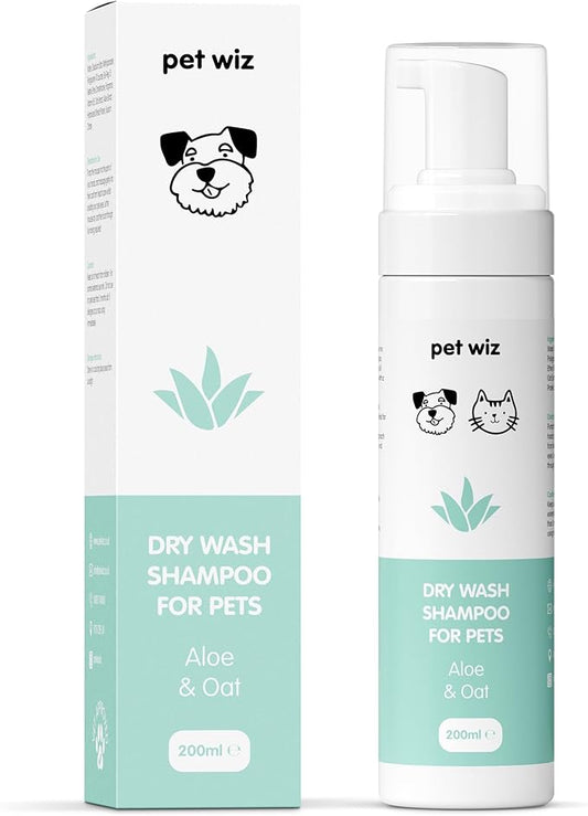 Dry Wash Shampoo for Pets – Soothing & Deodorizing, Natural Ingredients, Quick Drying & No Rinsing Required (Aloe & Oat)