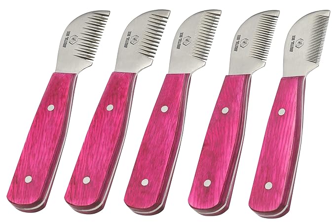 Bee Dog Grooming Coat Stripping Knife Stripper Trimmer Tool Wooded Handle Stripping Knives Set of 5 in Stainless Steel Non-Slip Tools for Grooming Dogs (PINK)