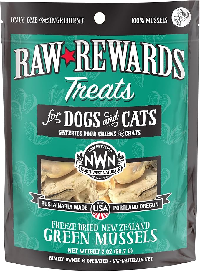 Northwest Naturals Raw Rewards Freeze-Dried Green Lipped Mussel Treats for Dogs and Cats - Bite-Sized Pieces - Healthy, 1 Ingredient, Human Grade Pet Food, All Natural - 2 Oz (Pack of 1)