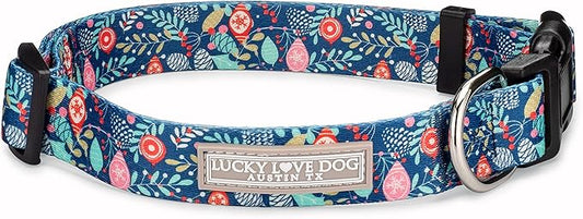 Lucky Love Dog - Adjustable Dog Collar with Easy Click Buckle for Small to Large Dogs, Durable, & Comfortable Collar for Male & Female Dogs, Pet Collar for Puppies & Adult Dogs - Sweet Holiday, Small