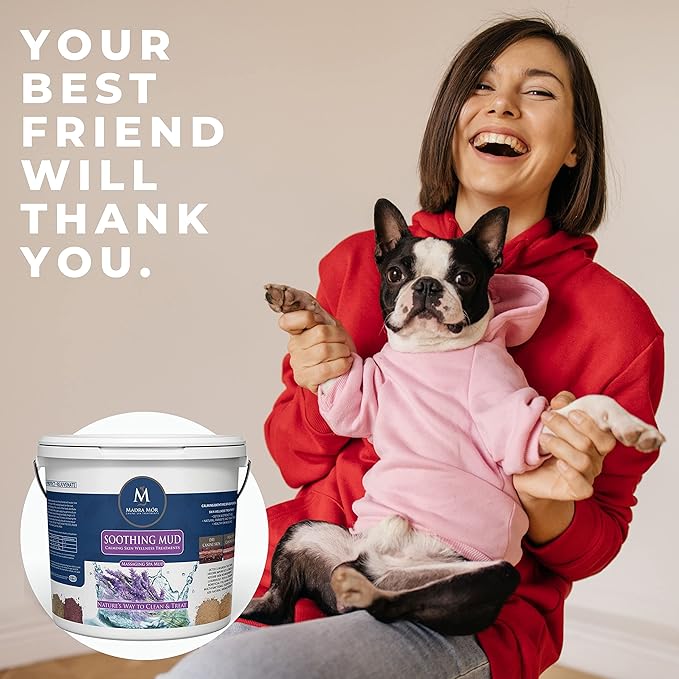 Madra Mor Soothing Dog Essentials Mud Bath | Dog Bath Dog Hot Spot Treatment for Dog Allergy & Dog Itch Relief | Dog Coat Skin Care Products | 7.5lb Pail w Worldwide Nutrition Multi Purpose Key Chain