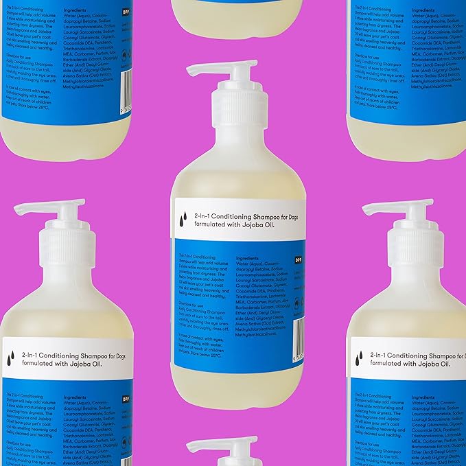 Conditioning Shampoo with Melon Fragrance & Jojoba Oil - Natural Dog Shampoo, Deep Wash to Clean, Condition & Protect Sensitive Skin - 500ml