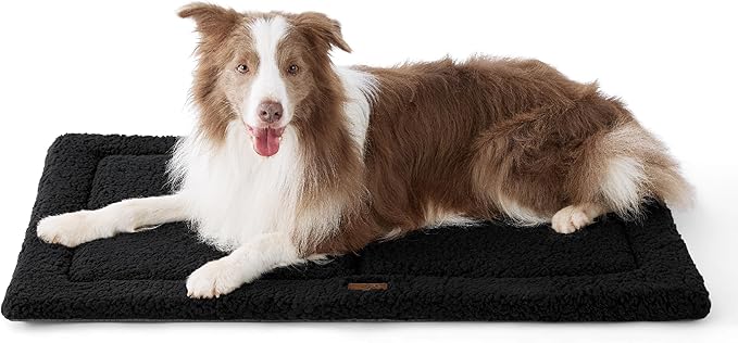 Bedsure Washable Dog Crate Bed for Large Dogs, Reversible Foam Floor Dog Mat, Lightweight Travel Flat Pet Beds for Indoor & Outdoor Dogs (41" x 28", Black)