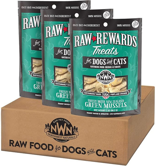 Northwest Naturals Raw Rewards Freeze-Dried Green Lipped Mussel Treats for Dogs and Cats - Bite-Sized Pieces - Healthy, 1 Ingredient, Human Grade, Natural - 2 Oz (Pack of 3)