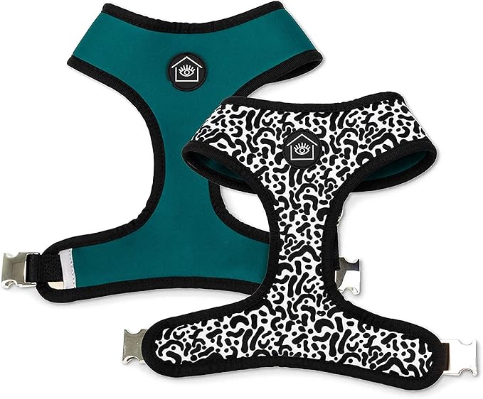 Now House for Pets by Jonathan Adler Leo Reversible Harness, Medium | Stylish, Fashionable, and Functional Way to Keep Your Dog Looking Great | Cute and Adorable Dog Accessories for Pets
