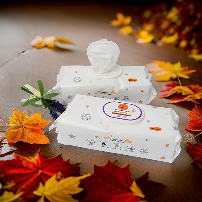 Aurora Pet Wipes – 100% Natural, Plant-Based Hypoallergenic Grooming Wipes for Dogs & Cats – Extra-Durable, Large & Thick for Effortless Cleaning (Lavender, 200 Count)