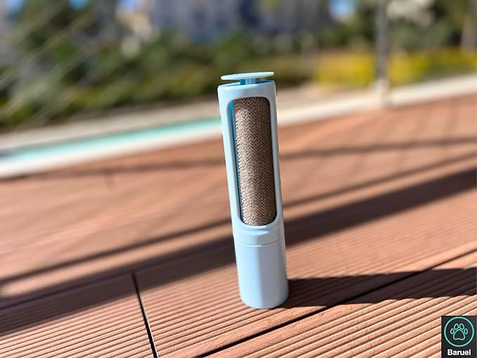 Baruel Pet Hair Remover Brush for Dogs, Gentle Yet Effective, Soft Bristles, All Breeds and Sizes (Green)