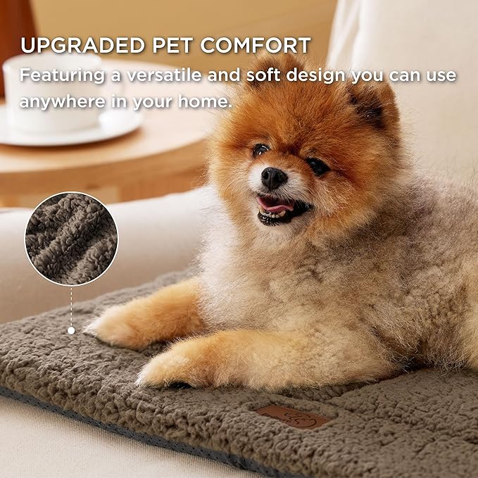 Bedsure Washable Dog Crate Bed for Medium Dogs, Reversible Foam Floor Dog Mat, Lightweight Travel Flat Pet Beds for Indoor & Outdoor Dogs (29" x 21", Brown)